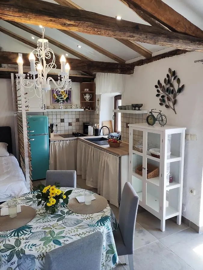 Ema 2 Apartment Matulji Croatia