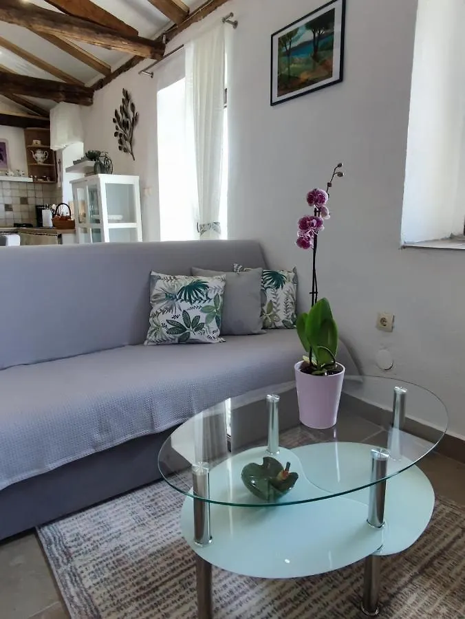 Ema 2 Apartment Matulji 0*,  Croatia