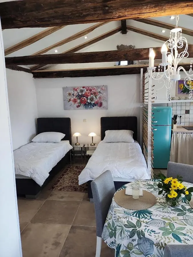 Ema 2 Apartment Matulji Croatia